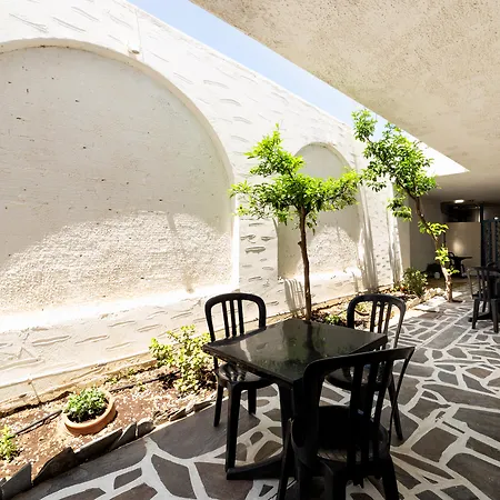 Apart Otel Stratos & Páros