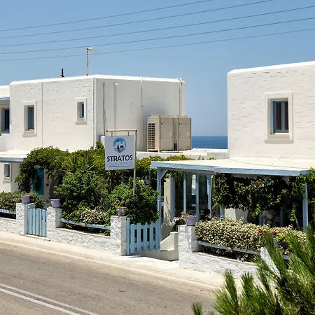 Ξενοδοχείο με διαμερίσματα Stratos & 4*
