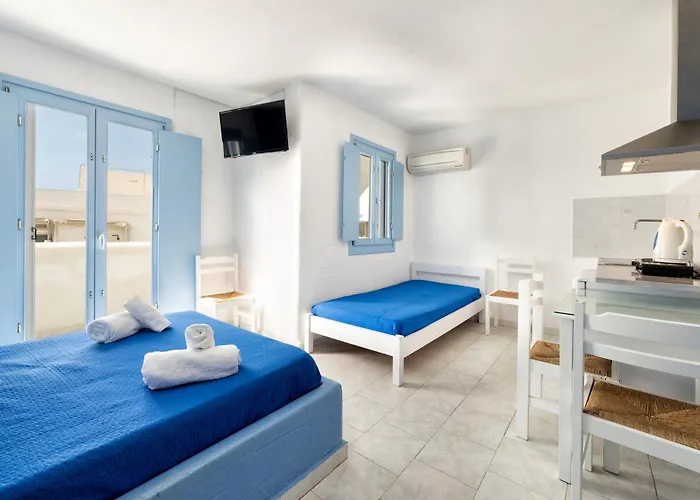 Stratos & Aparthotel