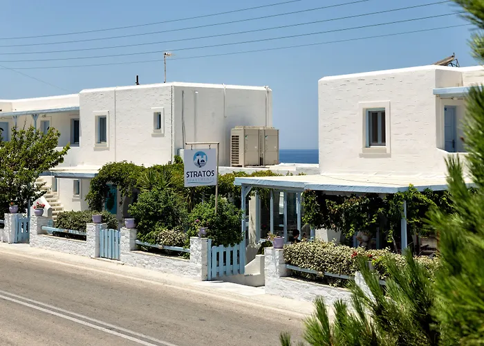 Aparthotel Stratos & 4*