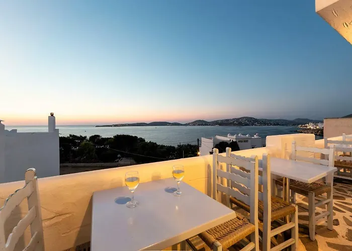 Stratos & Aparthotel