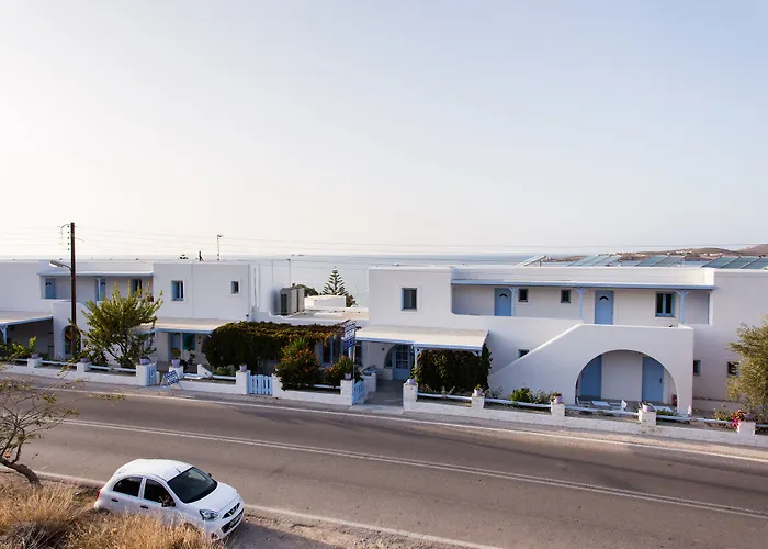 Aparthotel Stratos &