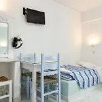 Aparthotel Stratos &