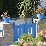 Stratos & Aparthotel 4*