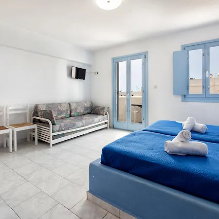 Stratos & Parikia (Paros)