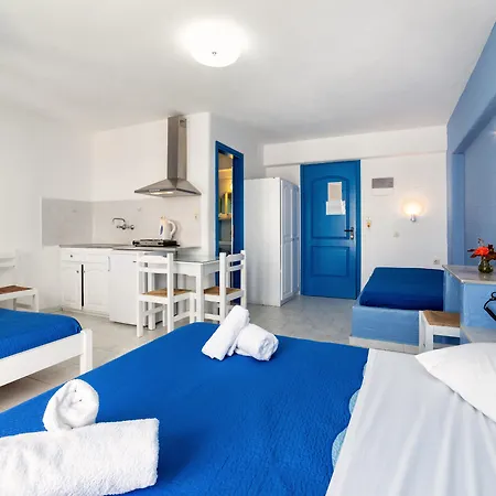 Aparthotel Stratos & 3*