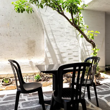 Stratos & Parikia (Paros)