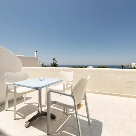 Aparthotel Stratos & Parikia (Paros)