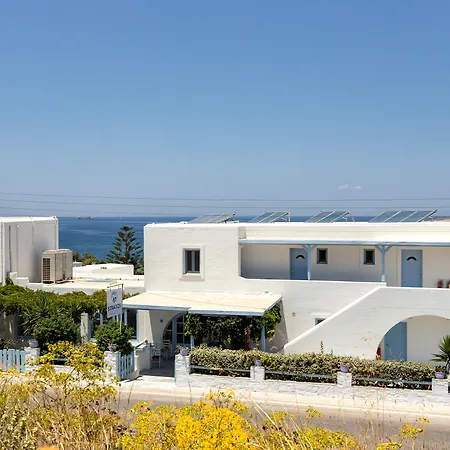 Aparthotel Stratos & 3*