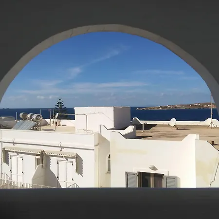 Stratos & Aparthotel Páros