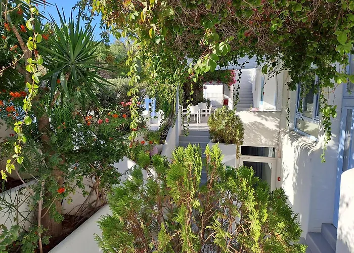 Stratos & Lägenhetshotell